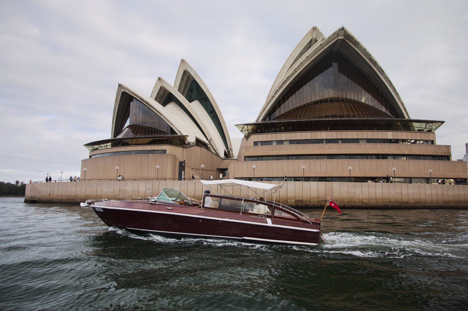 MV Bel cruising for the 1.5 hour sightseeing cruise on the harbour